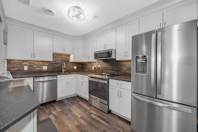 3 Bartemus Trail unit U106, Nashua, NH 03063 - photo 2