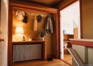 18 Mountainview Ave, Rosendale, NY 12472 - photo 4