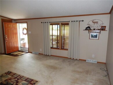 Large and comfortable living room.