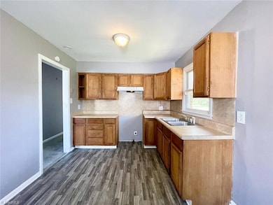 2119 Joe Louis Ave, Greensboro, NC 27401 - photo 4