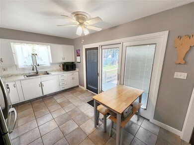 38 Tenley Ave, North Dartmouth, MA 02747 - photo 5