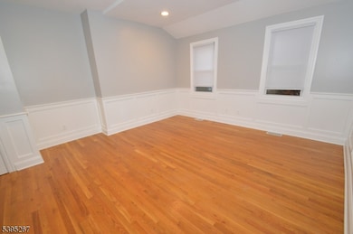 139 Forest St, Montclair, NJ 07042 - photo 4