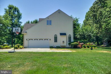 9470 Brittingham Ct, La Plata, MD 20646 - photo 3