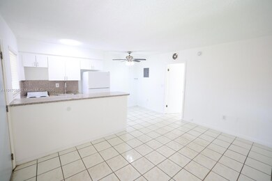 7155 W 14th Ct unit 17, Hialeah, FL 33014 - photo 3