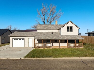 118 2nd Ave W, Turtle Lake, ND 58575 - photo 2