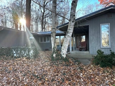 95 W 150 S, Angola, IN 46703 - photo 2