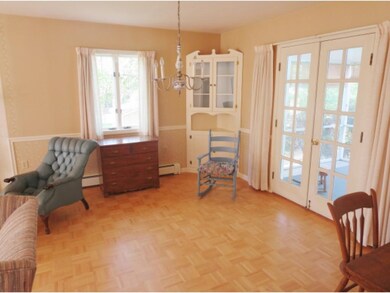 2 Maplewood Ln, Essex Junction, VT 05452 - photo 7