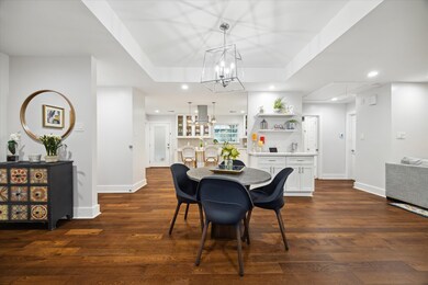 2226 Saxon Dr, Houston, TX 77018 - photo 5