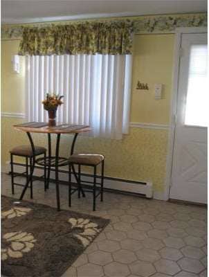 15 Hingston St, Peabody, MA 01960 - photo 7