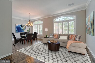 47853 Scotsborough Square, Sterling, VA 20165 - photo 3