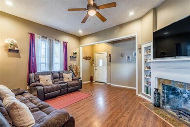 1315 W Walker St, Denison, TX 75020 - photo 4