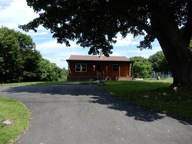 94 Paxton Rd, Spencer, MA 01562 - photo 3