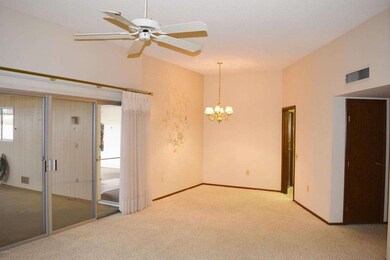 13840 N 111th Ave, Sun City, AZ 85351 - photo 5