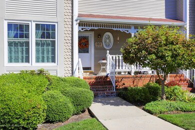 112 Northampton Dr unit N112, Holmdel, NJ 07733 - photo 4