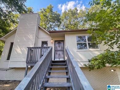 3035 Apple Valley Ln, Birmingham, AL 35215 - photo 4