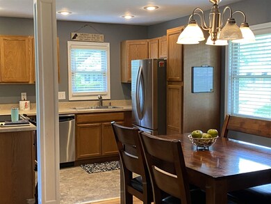 800 Outer Gray St, Newburgh, IN 47630 - photo 6