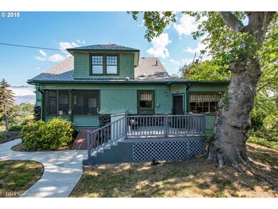 504 E 5th St, the Dalles, OR 97058 - photo 3