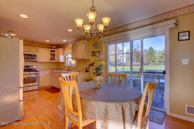 67 Gate Ln Old Bridge Township-small-014