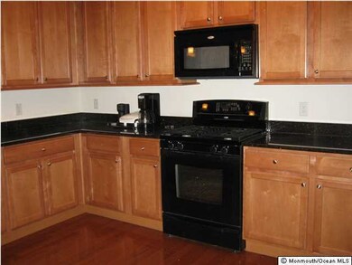 7102 Falston Cir unit 102, Old Bridge, NJ 08857 - photo 2