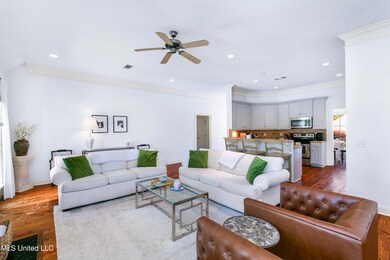 897 North Deerfield-19
