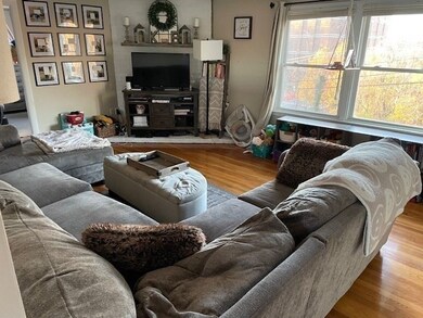 19 Vine St unit 6, Marblehead, MA 01945 - photo 4