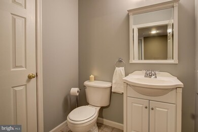 23616 General Store Dr, Clarksburg, MD 20871 - photo 5