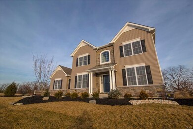 6877 Gwenmawr Rd unit 14, Bethlehem, PA 18017 - photo 2