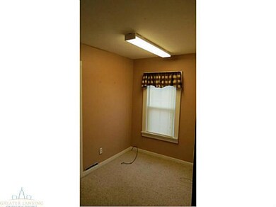 4800 Christiansen Rd, Lansing, MI 48910 - photo 6