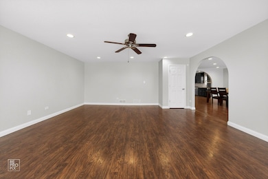 7850 Mcvicker Ave, Burbank, IL 60459 - photo 6