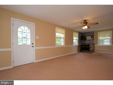 1993 Clearview Ave, Norristown, PA 19403 - photo 3