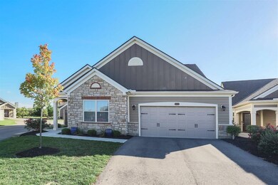 6685 Liberty Cir, Liberty Township, OH 45069 - photo 2