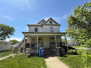 603 Iowa St, Cedar Falls, IA 50613 - photo 2