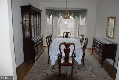 1015 Dulaney Mill Dr, Frederick, MD 21702 - photo 4