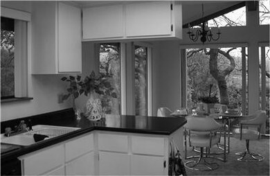 3675 Walker Creek Rd, Central Point, OR 97502 - photo 5