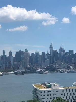 965 Boulevard E unit 4-1, Weehawken, NJ 07086 - photo 2