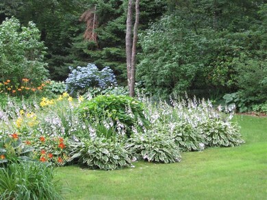 8 Rolling Oaks Dr, Pocasset, MA 02559 - photo 3