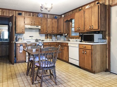 295 Lakeview Ln, Stewart, TN 37175 - photo 4