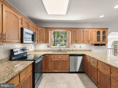 304 Rockdale Ct, Frederick, MD 21702 - photo 6