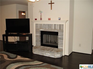 2312 Upland Bend Dr, Temple, TX 76502 - photo 5