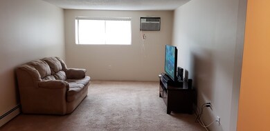 127 King St unit 103, Franklin, MA 02038 - photo 2