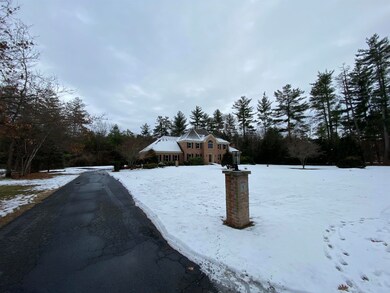 9 Springfield Cir, Merrimack, NH 03054 - photo 5