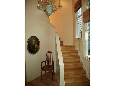 Entry/Foyer.