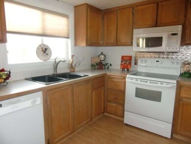 1405 S Boundary St, Nampa, ID 83686 - photo 4