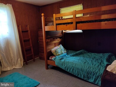 422 Rolando Dr, Colonial Beach, VA 22443 - photo 6