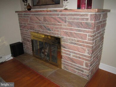 1517 N Main St, Williamstown, NJ 08094 - photo 6