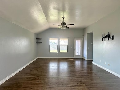 13300 SW 4th Terrace, Yukon, OK 73099 - photo 7