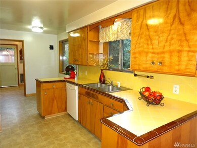 2103 Myrtle Place SE, Olympia, WA 98501 - photo 6