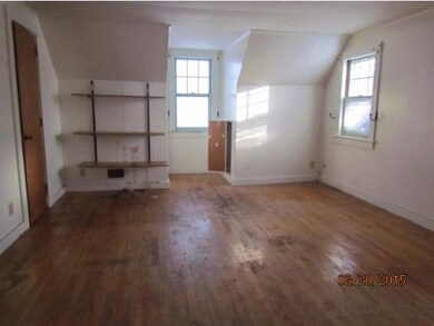 120 Maple Ave, Claremont, NH 03743 - photo 6