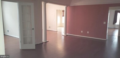 8607 Wintergreen Ct unit 207, Odenton, MD 21113 - photo 6