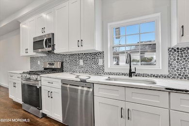 194 Texas Rd, Morganville, NJ 07751 - photo 7